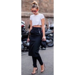 Cute Cropped Tee in White